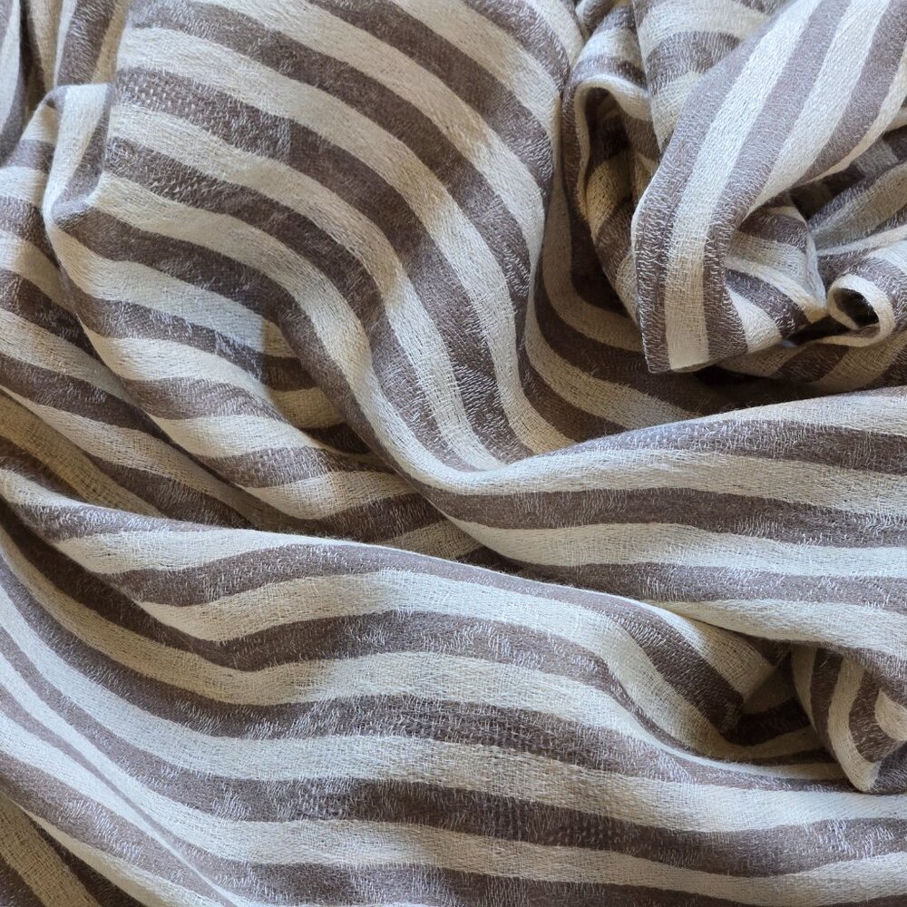 NWOT Lightweight Gauzy Cashmere Scarf Wrap Ivory with Brown Stripes - Picture 12 of 14